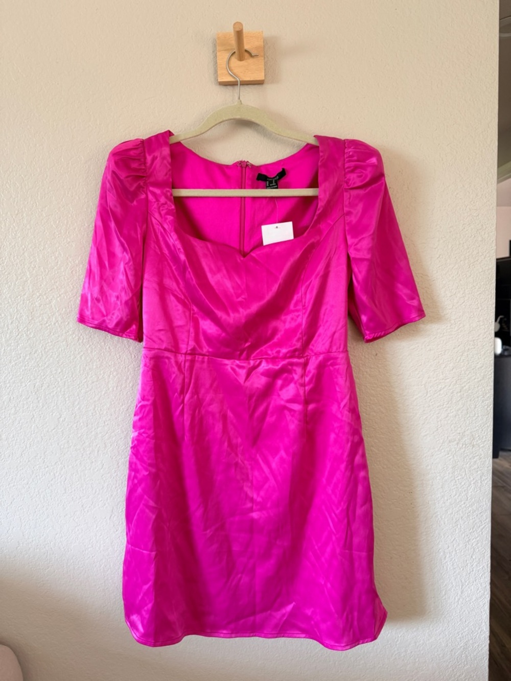 Barbie Bright Pink Short Sleeve Satin Dress Sweetheart Mini